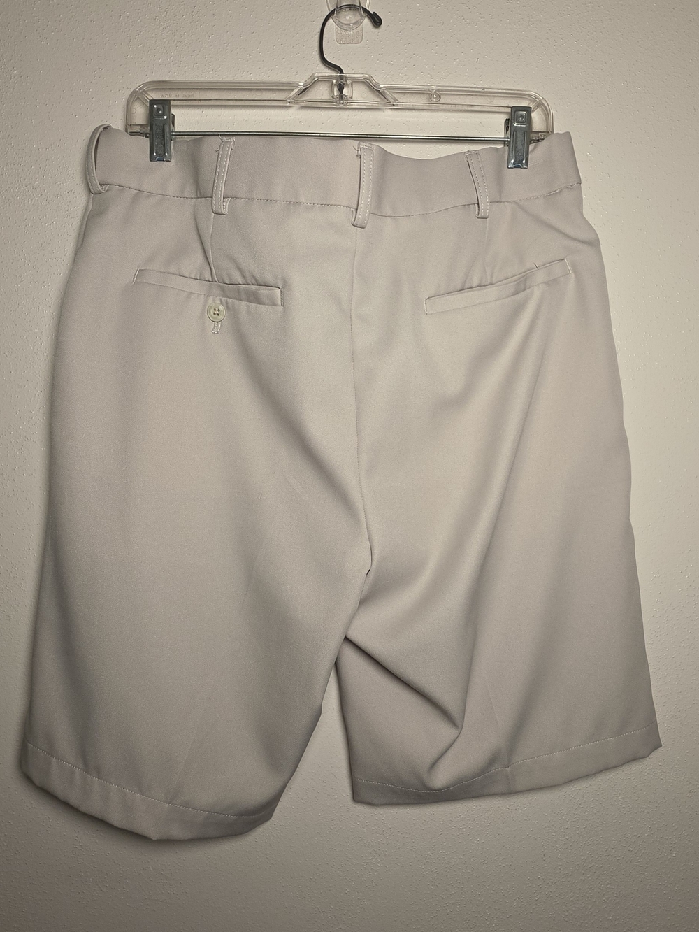 PGA Tour Light Cream Performance Flat-Front Golf Shorts - Picture 4 of 7